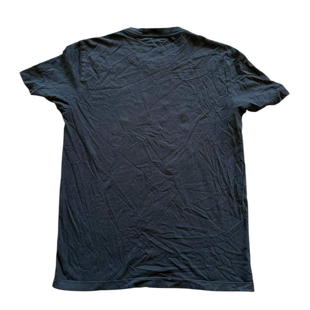 True Religion World Tour Mens Small T-Shirt Black White Logo Graphic Tee - Picture 3 of 3